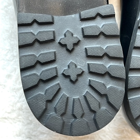 Cole Haan Geneva Black Platform Penny Loafer Size 10 - Picture 11 of 15